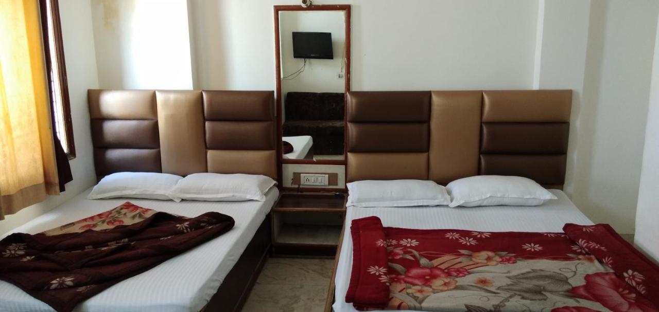 Hotel Euro International 新德里 外观 照片